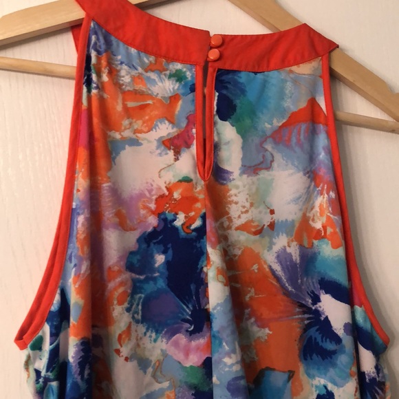 Beautiful multi coloured abstract floral tank - Picture 4 of 4